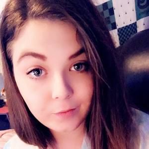 Meet your Posher, Ash